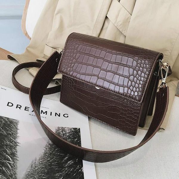 2020 новая мода женщины аллигатор pattern малый квадрат мешок плеча женский crossbody сумка сумочка дизайнер
2020 новая мода женщины аллигатор pattern малый квадрат мешок плеча женский crossbody сумка сумочка дизайнер