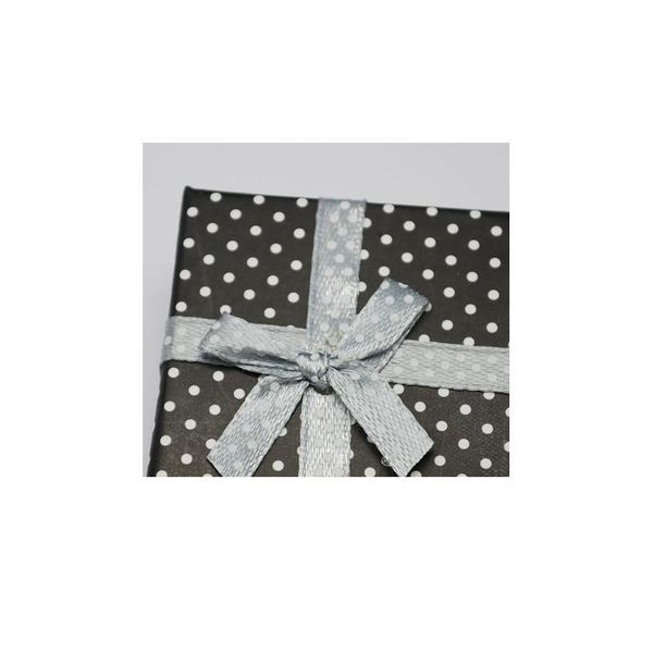 120pcs cardboard jewelry set boxes for necklaces and pendants with bowknot outside and sponge inside rectangle size: 80 qylpdb, Black;white
120pcs cardboard jewelry set boxes for necklaces and pendants with bowknot outside and sponge inside rectangle size: 80 qylpdb, Black;white