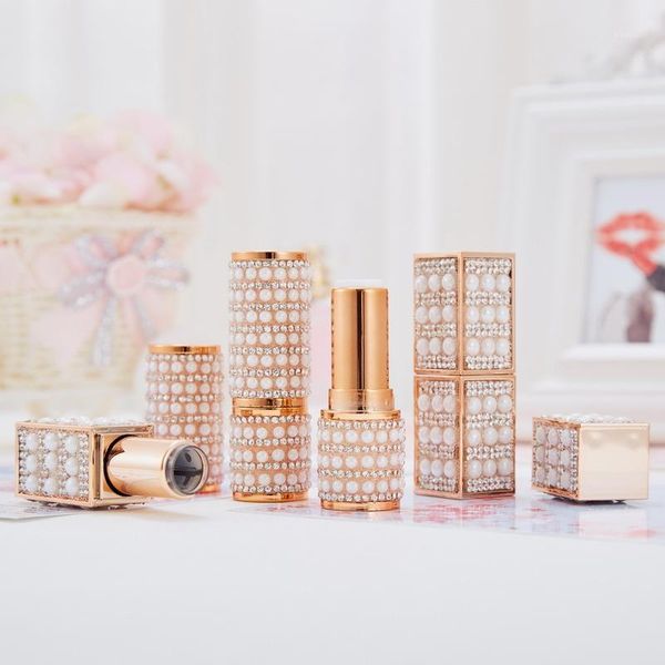temperament shiny pearl empty lipstick tube diy round lip container plastic wholesale lipgloss no logo packaging1
temperament shiny pearl empty lipstick tube diy round lip container plastic wholesale lipgloss no logo packaging1