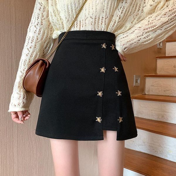 irregular skirt women's new autumn and winter design sense black short skirt temperament high waist a-line
irregular skirt women's new autumn and winter design sense black short skirt temperament high waist a-line