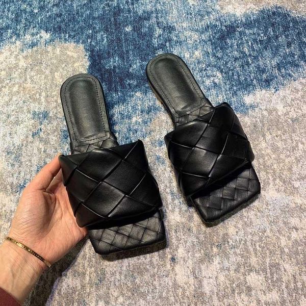 women rhombic weave flat heel slippers italy brand socialite slipper genuine leather sliders calfskin sandals luxury designer slipper high q, Black
women rhombic weave flat heel slippers italy brand socialite slipper genuine leather sliders calfskin sandals luxury designer slipper high q, Black