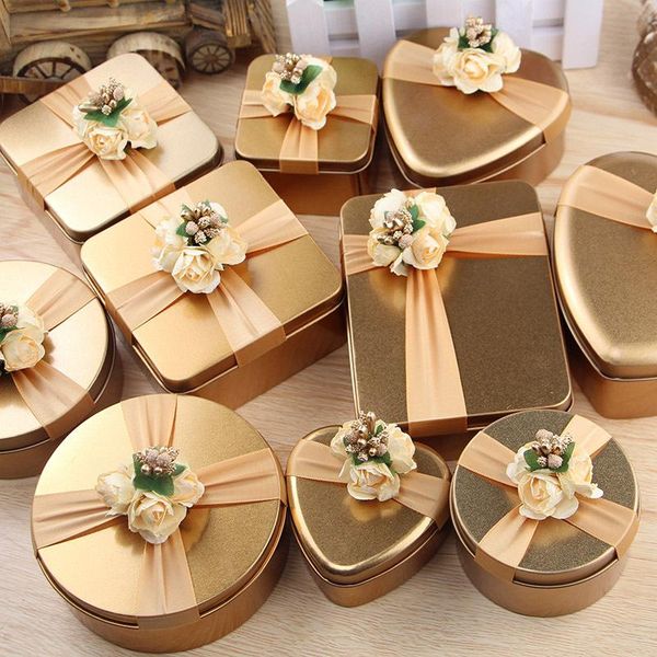 tinplate golden boxes carriage sweet love iron candy box creative tinplate candy box with knot ribbon flower for party gift
tinplate golden boxes carriage sweet love iron candy box creative tinplate candy box with knot ribbon flower for party gift