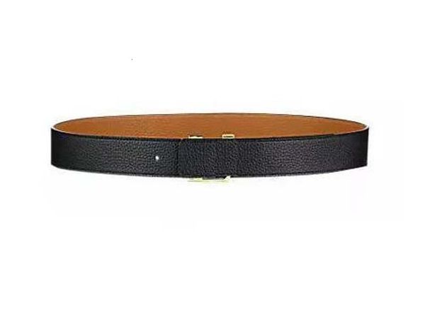 designer initiales taurillon 40mm reversible belt m9151 , customer designate product, Black;brown
designer initiales taurillon 40mm reversible belt m9151 , customer designate product, Black;brown