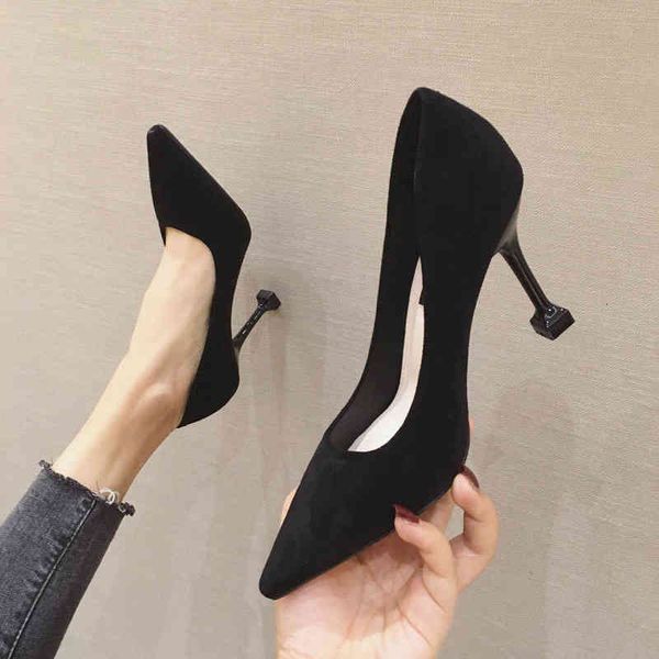 dress shoes 2022 spring cat thin heel suede shallow mouth profsional work pointed single shoes women's, Black
dress shoes 2022 spring cat thin heel suede shallow mouth profsional work pointed single shoes women's, Black