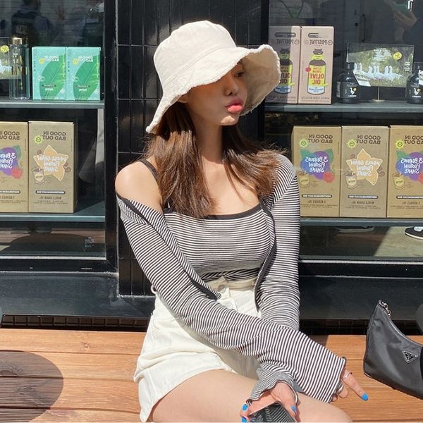south korea 2020 summer autumn new classic stripe slim fit short cardigan + suspender show thin versatile camisole vest vest suit eynqa, White
south korea 2020 summer autumn new classic stripe slim fit short cardigan + suspender show thin versatile camisole vest vest suit eynqa, White