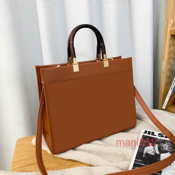 bags ho t sale designer luxury womens shoulder bag crossbody high-quality genuine leather casual wild shopping fashion two colors handbags 3
bags ho t sale designer luxury womens shoulder bag crossbody high-quality genuine leather casual wild shopping fashion two colors handbags 3