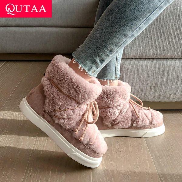 qutaa 2021 snow boots cow suede wool round toe casual women boots keep warm wedge heel lace up winter shoes big size 34-42, Black
qutaa 2021 snow boots cow suede wool round toe casual women boots keep warm wedge heel lace up winter shoes big size 34-42, Black