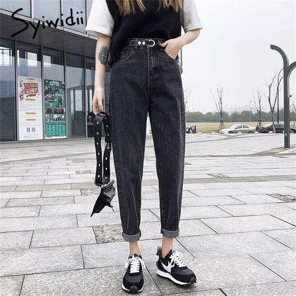 gray high waist mom jeans woman plus size boyfriend jeans for women denim pants washed blue harem pants 20220 spring summer new 201223
gray high waist mom jeans woman plus size boyfriend jeans for women denim pants washed blue harem pants 20220 spring summer new 201223