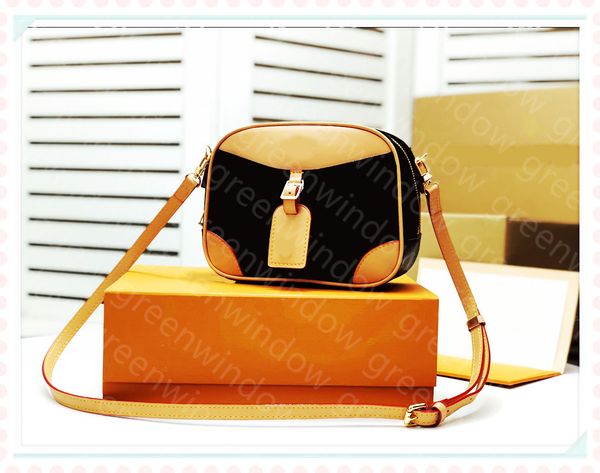 women luxurys designers bags temperament purse crossbody bag messenger pochette fashion style casual women saddle bag handbag 21012720dq
women luxurys designers bags temperament purse crossbody bag messenger pochette fashion style casual women saddle bag handbag 21012720dq