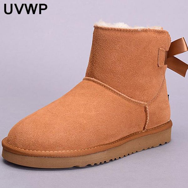 new fashion woman snow boots waterproof winter boots genuine cow leather ankle warm women ankle shoes, Black
new fashion woman snow boots waterproof winter boots genuine cow leather ankle warm women ankle shoes, Black