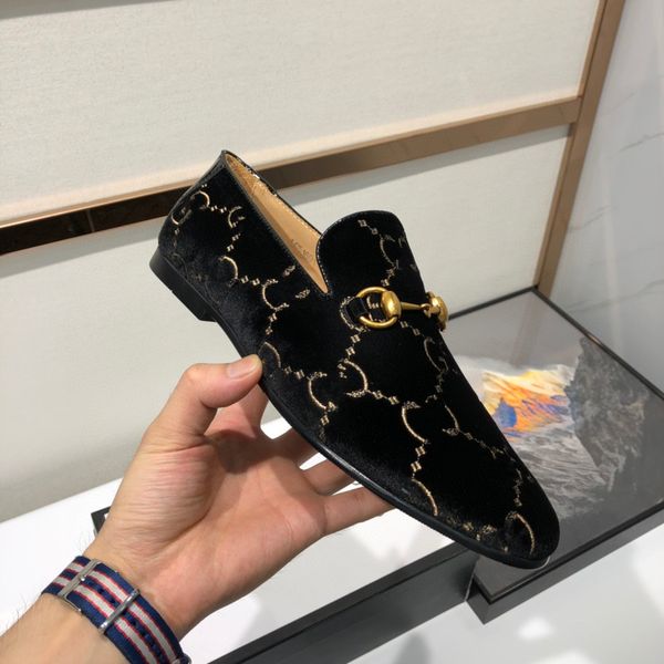 men gold patent leather oxfords shoe genuine leather classic business brogue shoes men's formal shoe bullock dress wedding shoes, Black
men gold patent leather oxfords shoe genuine leather classic business brogue shoes men's formal shoe bullock dress wedding shoes, Black