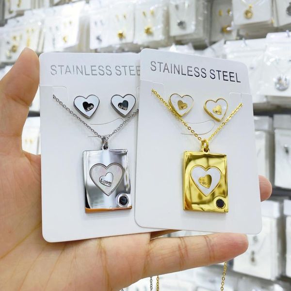 stainless steel necklace for women man love word sharp gold and silver color pendant necklace engagement jewelry wholesale
stainless steel necklace for women man love word sharp gold and silver color pendant necklace engagement jewelry wholesale