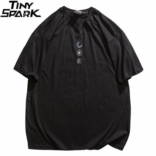 2020 men hip hop t shirt streetwear embroidery sun moon t-shirt harajuku tshirt summer short sleeve tees cotton black green 1021, White;black
2020 men hip hop t shirt streetwear embroidery sun moon t-shirt harajuku tshirt summer short sleeve tees cotton black green 1021, White;black