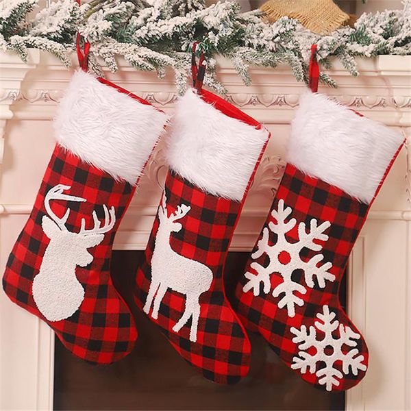 maxsin 2 pcs/lot new christmas decorations white fur collar jacquard embroidered plaid christmas socks tree decoration
maxsin 2 pcs/lot new christmas decorations white fur collar jacquard embroidered plaid christmas socks tree decoration
