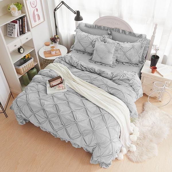 fleece pleated winter bedding set full king size grey blue beige purple bed sheets bed skirt duvet cover set pillowcase1
fleece pleated winter bedding set full king size grey blue beige purple bed sheets bed skirt duvet cover set pillowcase1