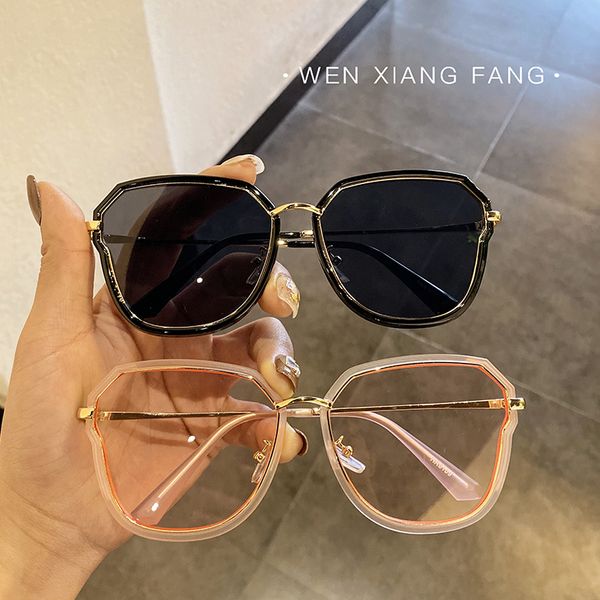 square fashion women ins big face thin tide street p anti ultraviolet sunglasses men's net red same, White;black
square fashion women ins big face thin tide street p anti ultraviolet sunglasses men's net red same, White;black