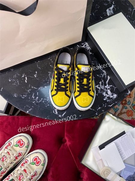 2021new men speed trainer black walking sneakers men women black red casual shoes fashion paris sneakers jg201005
2021new men speed trainer black walking sneakers men women black red casual shoes fashion paris sneakers jg201005