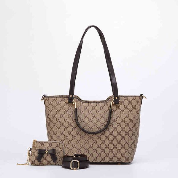 handbag capacity hand leather messenger tote oem versatile factory wholesale 70% off
handbag capacity hand leather messenger tote oem versatile factory wholesale 70% off