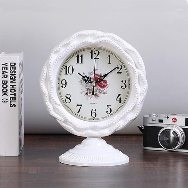new nordic light luxury retro desk clock living room office bedroom bedside mute compact simple desk clock table watch desk
new nordic light luxury retro desk clock living room office bedroom bedside mute compact simple desk clock table watch desk