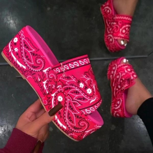 2021 summer sandals printed slippers open toe fashion outdoor women's shoes thick bottom plus size 43 wedges sandals for women, Black
2021 summer sandals printed slippers open toe fashion outdoor women's shoes thick bottom plus size 43 wedges sandals for women, Black