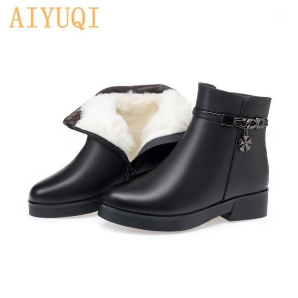 winter new genuine leather mother shoes natural wool warm women ankle boots flat snow boots large size 41 42 43 non-slip1, Black
winter new genuine leather mother shoes natural wool warm women ankle boots flat snow boots large size 41 42 43 non-slip1, Black