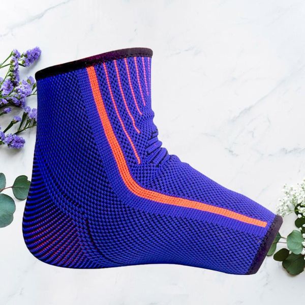 ankle support 1pc outdoor sports knitted protector elastic brace anti-sprain foot protective gear for adults (size)1, Blue;black
ankle support 1pc outdoor sports knitted protector elastic brace anti-sprain foot protective gear for adults (size)1, Blue;black