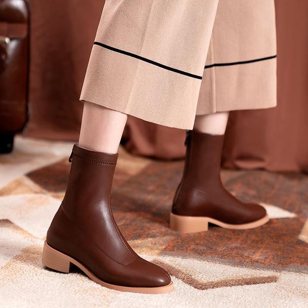 short boots women's thick heel low heel 2020 new single boot versatile leather mid boot boots, Black
short boots women's thick heel low heel 2020 new single boot versatile leather mid boot boots, Black