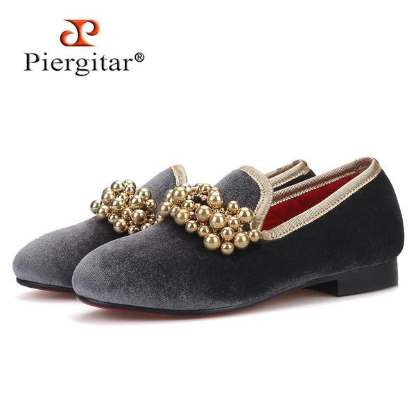 athletic & outdoor piergitar brand 2021 handmade kid velvet shoes same designs parent-child fashion party and banquet kids's loafers, Black
athletic & outdoor piergitar brand 2021 handmade kid velvet shoes same designs parent-child fashion party and banquet kids's loafers, Black