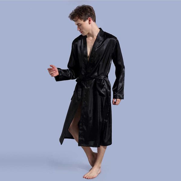 men's sleepwear solid color robe thin cardigan night robe loose large size long sleeve autumn glossy bathrobe, Black;brown
men's sleepwear solid color robe thin cardigan night robe loose large size long sleeve autumn glossy bathrobe, Black;brown
