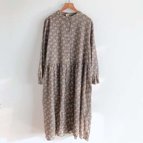 casual dresses 2021 spring literature art small broken flower printed temperament favors cotton render dress fashion women1, Black;gray
casual dresses 2021 spring literature art small broken flower printed temperament favors cotton render dress fashion women1, Black;gray