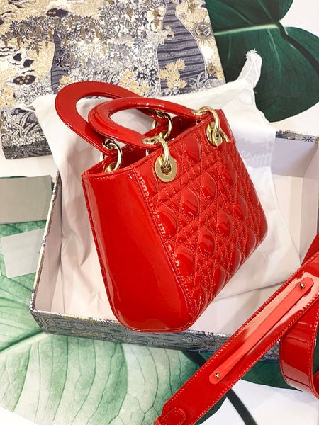 handbags919 women luxurys designers bags 2020 luxurys designers crossbody bags luxury handbags1
handbags919 women luxurys designers bags 2020 luxurys designers crossbody bags luxury handbags1