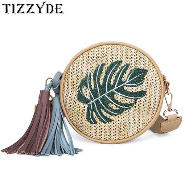 2020 summer new pineapple embroidered straw bag wild simple shoulder diagonal diagonal twill straw women tassel bag dmx231
2020 summer new pineapple embroidered straw bag wild simple shoulder diagonal diagonal twill straw women tassel bag dmx231