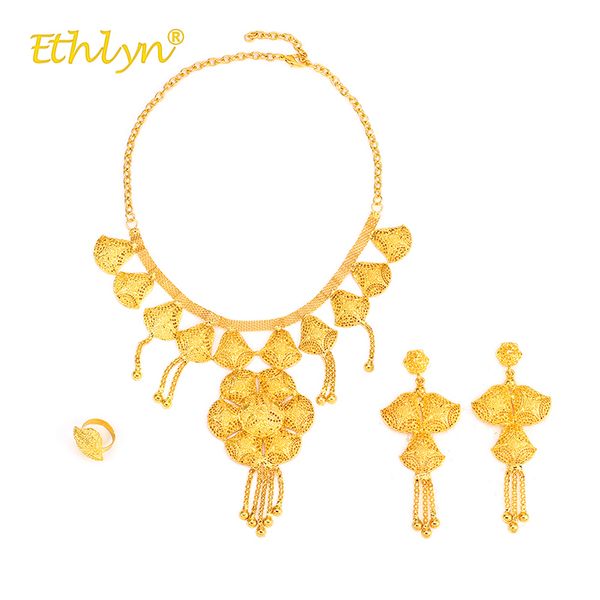 ethlyn magnificent africa/the middle east/ethiopia wedding gold color big pendant necklace/ long tassel earrings/adjustable ring c18122701, Silver
ethlyn magnificent africa/the middle east/ethiopia wedding gold color big pendant necklace/ long tassel earrings/adjustable ring c18122701, Silver