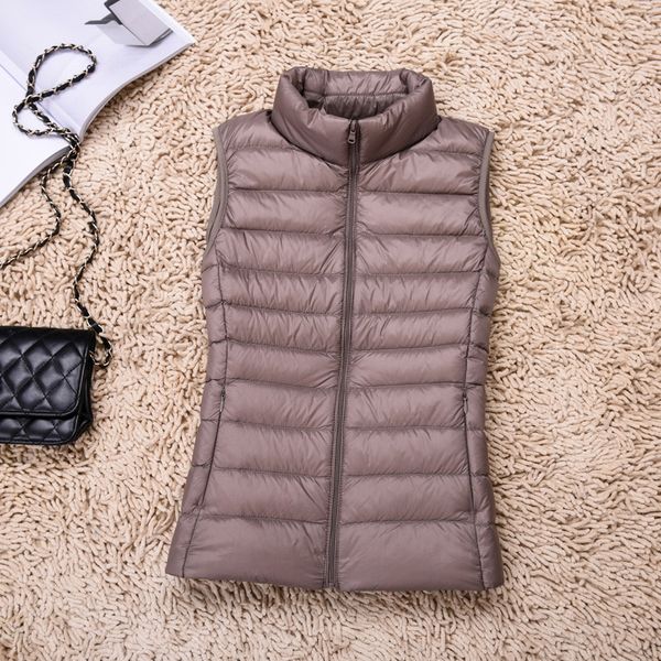new women warm vest sleeveless jacket autumn winter ultra light down vests stand collar slim jacket girl plus size liner vest 1023, Black;white
new women warm vest sleeveless jacket autumn winter ultra light down vests stand collar slim jacket girl plus size liner vest 1023, Black;white