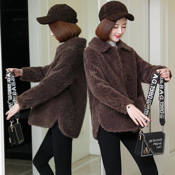 2021 new winter women clothes korean real lamb fur coat female wool jacket suede lining sheep shearling fur short z99, Black
2021 new winter women clothes korean real lamb fur coat female wool jacket suede lining sheep shearling fur short z99, Black