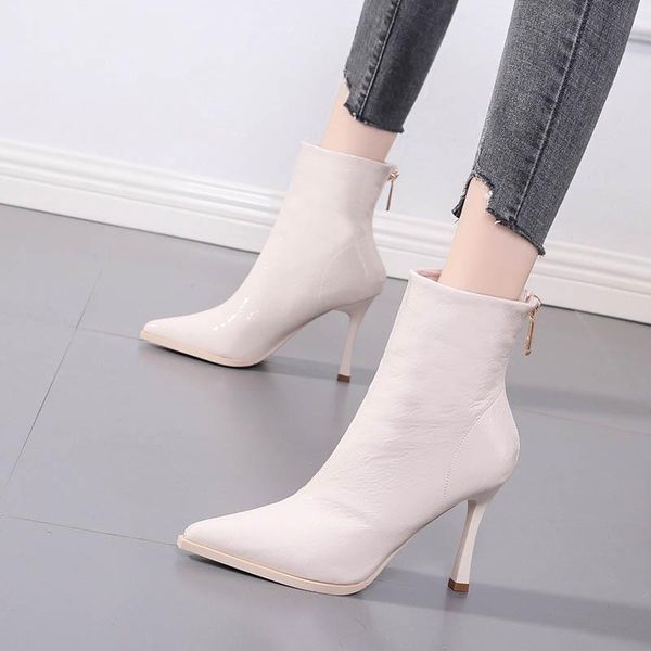 shoes boots women new 2020 round toe winter footwear luxury designer booties ladies low heels booties mid calf fashion, Black
shoes boots women new 2020 round toe winter footwear luxury designer booties ladies low heels booties mid calf fashion, Black