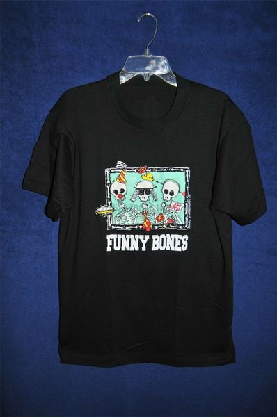 vtg nos 90s black funny bones skeleton fruit of the loom t shirt ml usa street wear fashion tee shirt sport hooded sweatshirt hoodie
vtg nos 90s black funny bones skeleton fruit of the loom t shirt ml usa street wear fashion tee shirt sport hooded sweatshirt hoodie