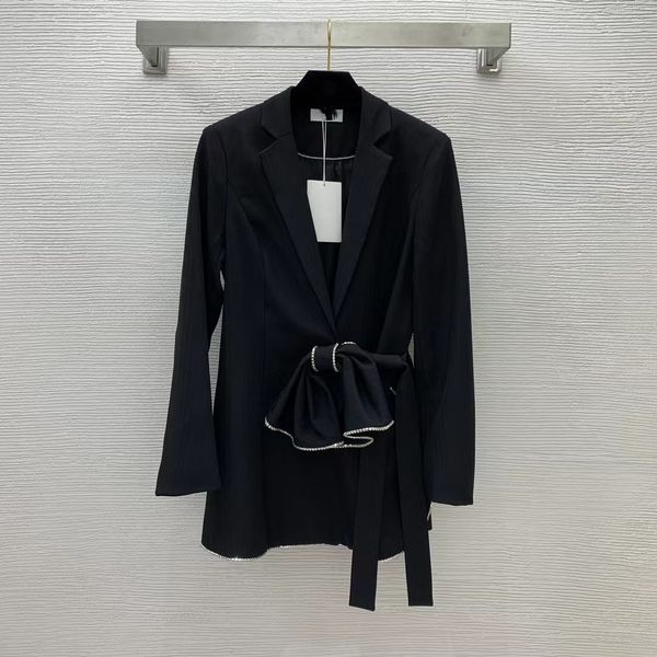 milan runway jackets 2022 spring summer lapel neck long sleeve panelled women's coats designer brand same style outerwear 0217-15, Black;brown
milan runway jackets 2022 spring summer lapel neck long sleeve panelled women's coats designer brand same style outerwear 0217-15, Black;brown