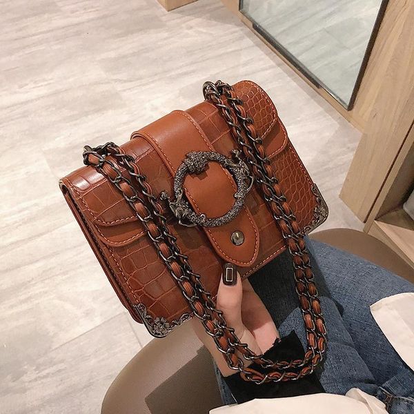 ретро аллигатор pattern crossbody сумка для женщин 2020 малой цепи женщины плечо crossbody сумка lady travel сумки и кошельков
ретро аллигатор pattern crossbody сумка для женщин 2020 малой цепи женщины плечо crossbody сумка lady travel сумки и кошельков