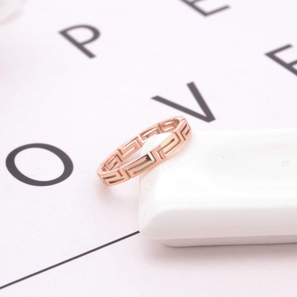 hollow wall pattern fashion out female great rose gold personalized ring titanium steel hand decoration, Silver
hollow wall pattern fashion out female great rose gold personalized ring titanium steel hand decoration, Silver