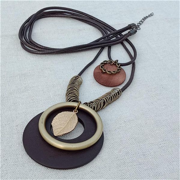 2020 new vintage long necklace fashion handmade jewelry rope leather alloy circle leaf charm pendant wood necklace, Silver
2020 new vintage long necklace fashion handmade jewelry rope leather alloy circle leaf charm pendant wood necklace, Silver