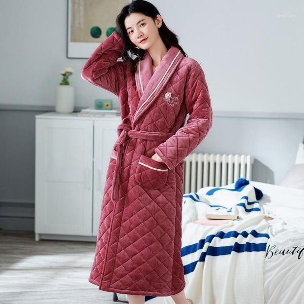 autumn winter women warm three-layer thick quilted coral fleece ladies pajamas nightgown flannel bathrobe morning gown sleepwear1, Black;red
autumn winter women warm three-layer thick quilted coral fleece ladies pajamas nightgown flannel bathrobe morning gown sleepwear1, Black;red