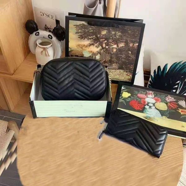 the new 2019 brim camera bag female inclined genuine leather handbag shoulder bags joker small square large chain fashion female package
the new 2019 brim camera bag female inclined genuine leather handbag shoulder bags joker small square large chain fashion female package