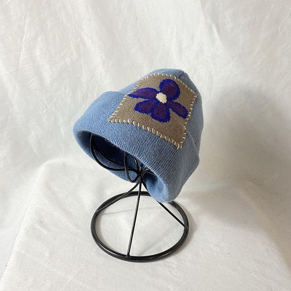 beanie/skull caps design autumn winter cotton female youth patch flower knitted soft warm earflaps street ease match retro skullies beanie h, Blue;gray
beanie/skull caps design autumn winter cotton female youth patch flower knitted soft warm earflaps street ease match retro skullies beanie h, Blue;gray