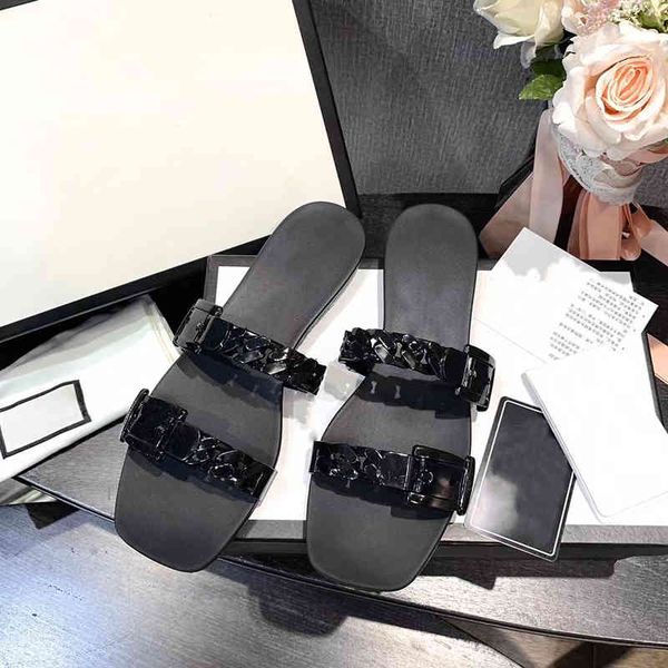 slippers sandals chain designer women rubber slide patent leather flip flop button fashion beach flat 5 color 3l1v, Black
slippers sandals chain designer women rubber slide patent leather flip flop button fashion beach flat 5 color 3l1v, Black