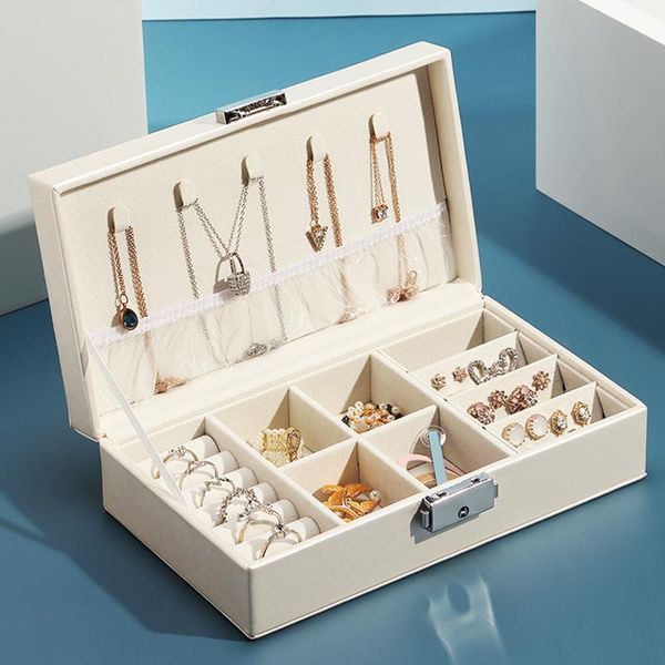 multi-grid leather jewelry box detachable rings boxjewelry casket waterproof makeup storage necklaces beauty travel box, Pink;blue
multi-grid leather jewelry box detachable rings boxjewelry casket waterproof makeup storage necklaces beauty travel box, Pink;blue