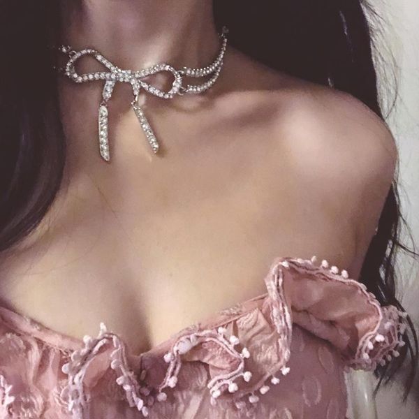 новый стиль rhinestone лук воротник ожерелье bling смычка кристаллическое ожерелье короткие choker 634, Golden;silver
новый стиль rhinestone лук воротник ожерелье bling смычка кристаллическое ожерелье короткие choker 634, Golden;silver