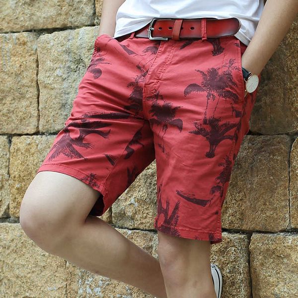 2020 printed shorts summer men's slim casual sports capris large size medium pure cotton camouflage beach pants, White;black
2020 printed shorts summer men's slim casual sports capris large size medium pure cotton camouflage beach pants, White;black