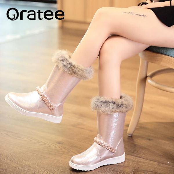 new real fur women winter boots weaving shoes flat platform snow boots round toe shoes girls plush silver, Black
new real fur women winter boots weaving shoes flat platform snow boots round toe shoes girls plush silver, Black