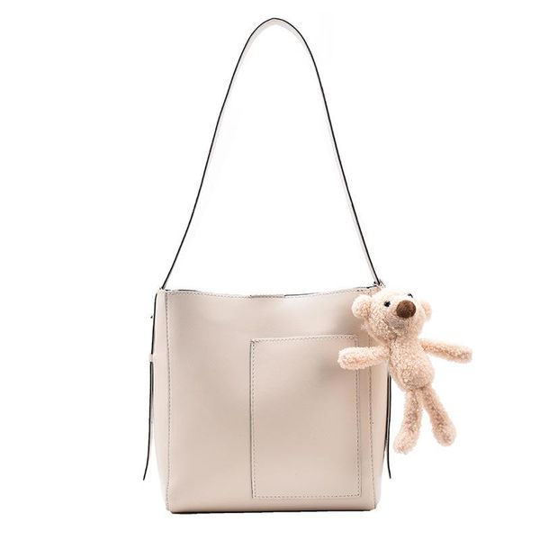 2020 female solid color retro shoulder large capacity handbag fashion simple tote bag
2020 female solid color retro shoulder large capacity handbag fashion simple tote bag